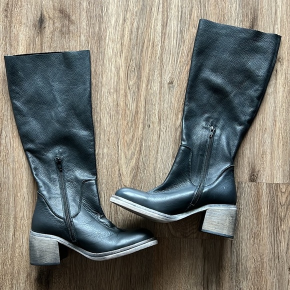 NWOB Free People Essential Tall Slouch Boot Navy Leather Womens - Picture 2 of 8